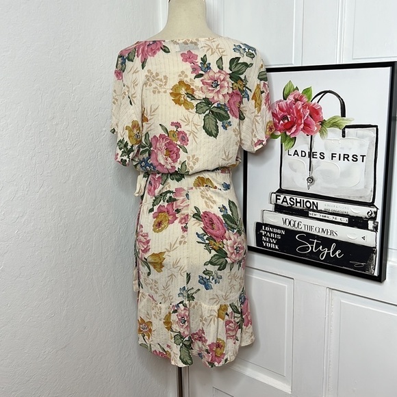 Auguste the Label Delilah Bloom Floral Mini Wrap Dress Size 4/S - Picture 5 of 9